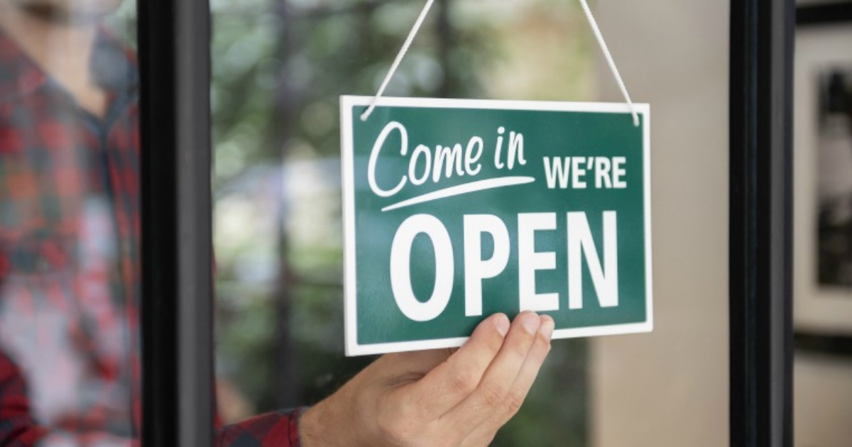 come-in-were-open-green-sign